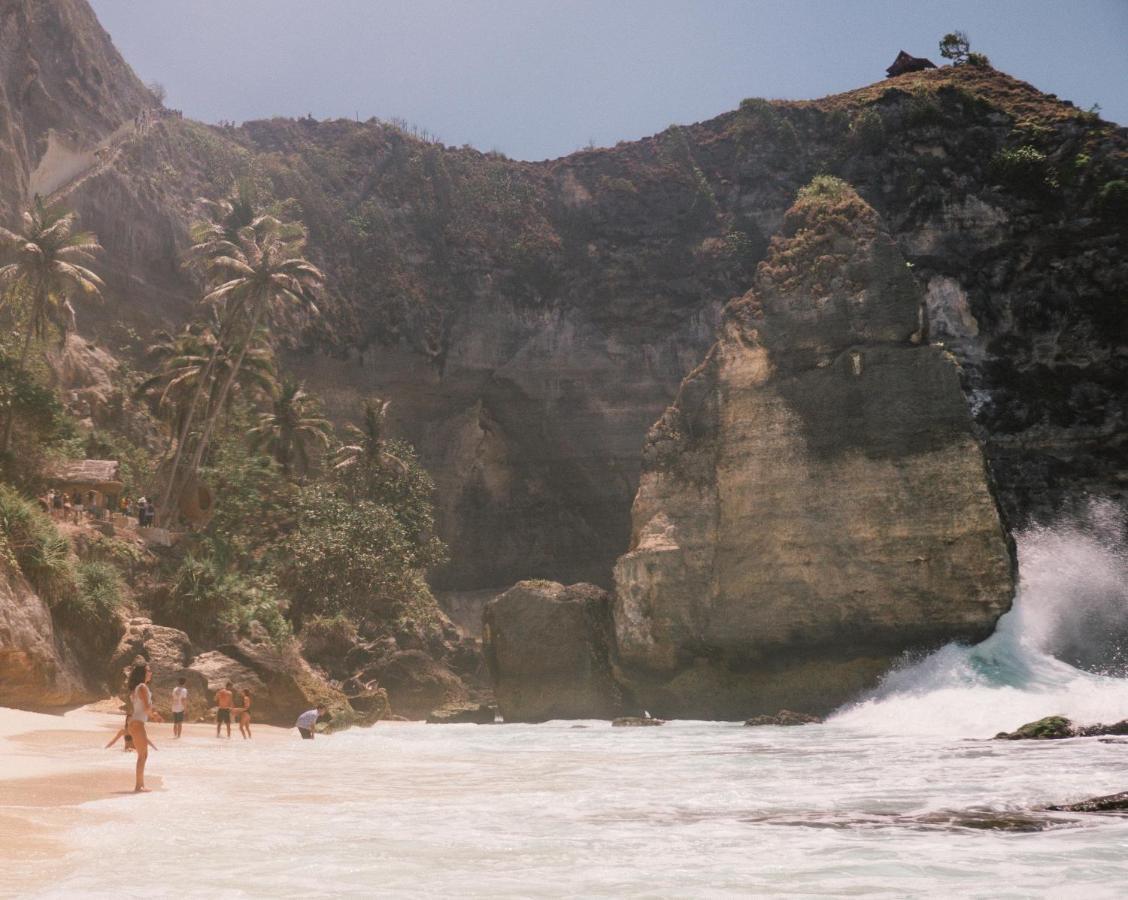 Tropical Glamping Nusa Penida - Private Romantic Seaside Bungalow Diamond Beach Polilit Kültér fotó